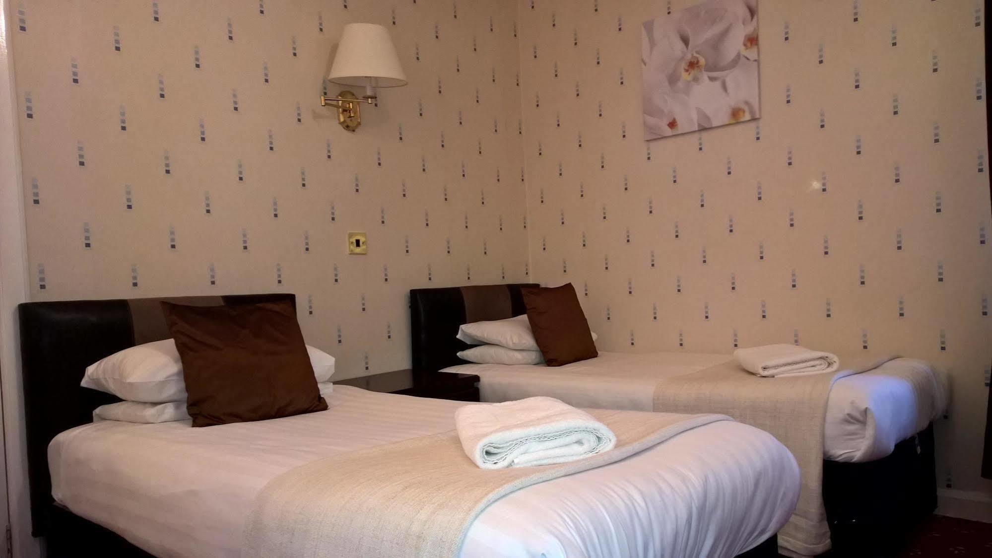 พาร์ค โฮเต็ล ดานูน Hotel ดูนูน ภายนอก รูปภาพ